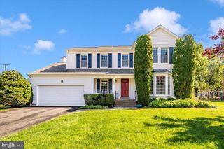 3559 PLUM DALE DR, Fairfax, VA 22033