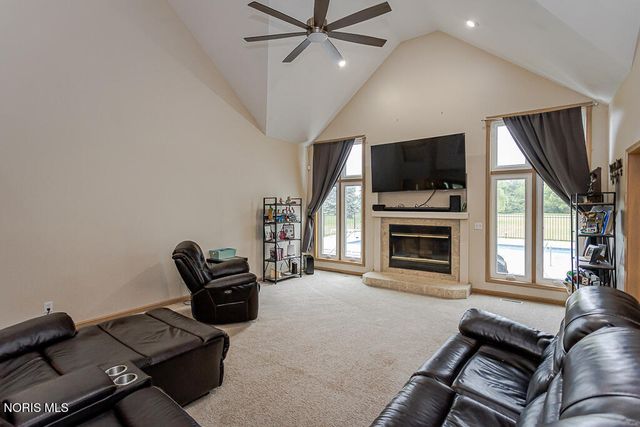 3005 Albon Road, Maumee, OH 43537