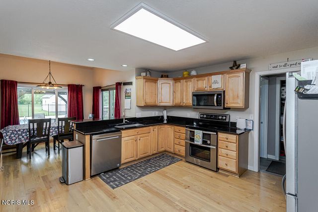 3005 Albon Road, Maumee, OH 43537