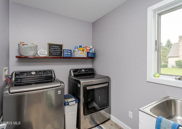 3005 Albon Road, Maumee, OH 43537