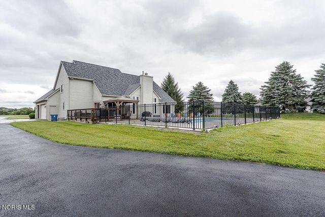 3005 Albon Road, Maumee, OH 43537