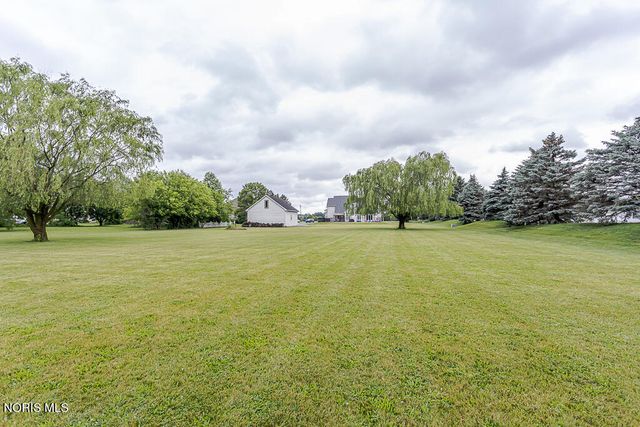 3005 Albon Road, Maumee, OH 43537