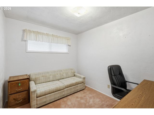 4320 FOX HOLLOW Rd, Eugene, OR 97405