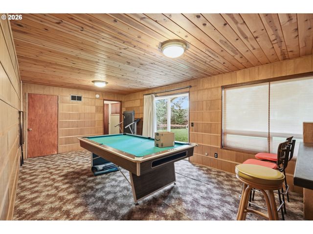 4320 FOX HOLLOW Rd, Eugene, OR 97405