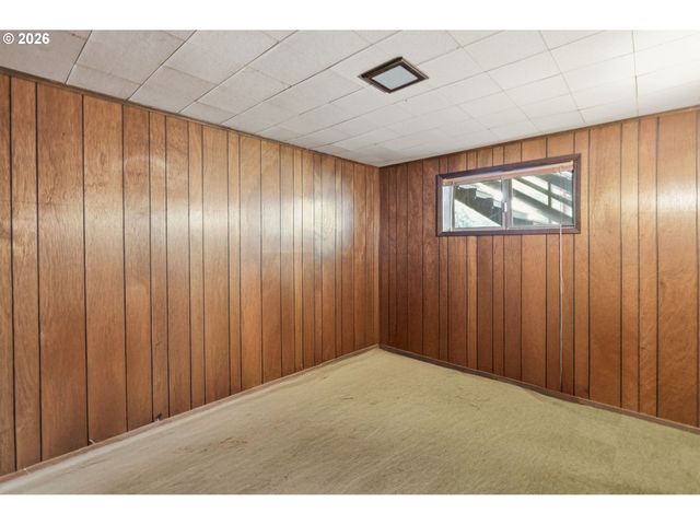 4320 FOX HOLLOW Rd, Eugene, OR 97405