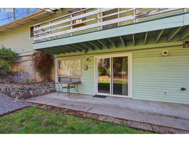 4320 FOX HOLLOW Rd, Eugene, OR 97405