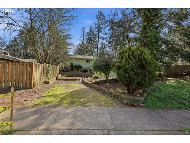 4320 FOX HOLLOW Rd, Eugene, OR 97405