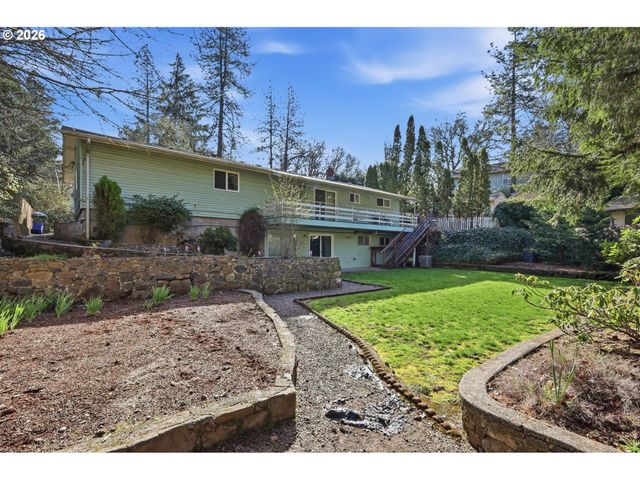 4320 FOX HOLLOW Rd, Eugene, OR 97405