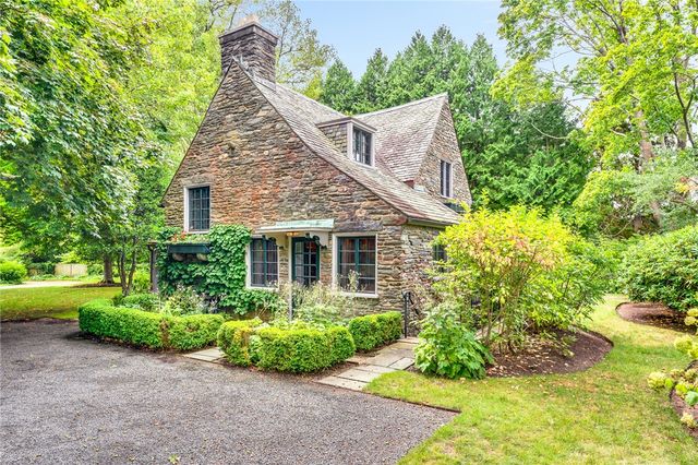 515 Indian Avenue, Middletown, RI 02842