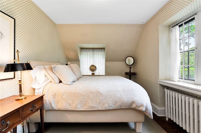 515 Indian Avenue, Middletown, RI 02842