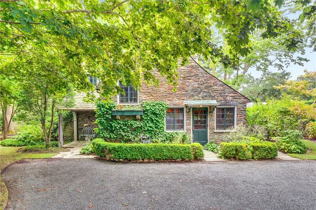 515 Indian Avenue, Middletown, RI 02842