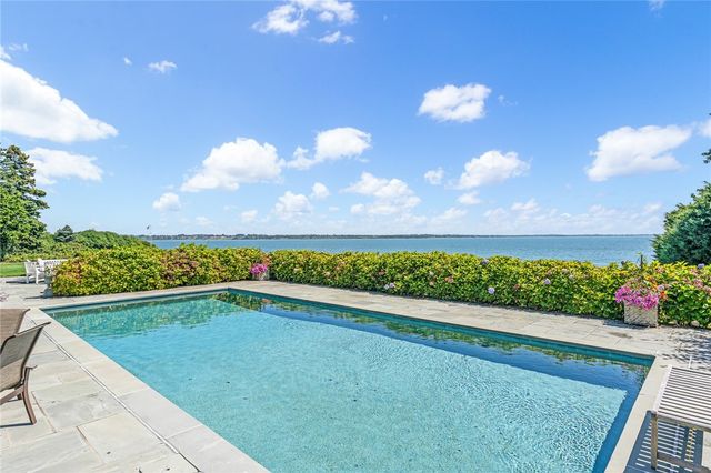 515 Indian Avenue, Middletown, RI 02842