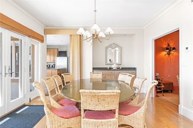 515 Indian Avenue, Middletown, RI 02842