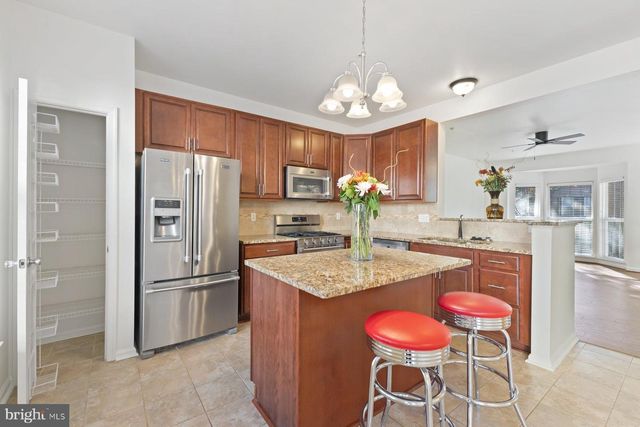 10018 GREENSPIRE WAY, Bowie, MD 20721