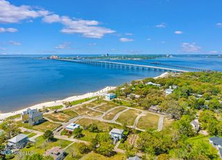 107 S. Beach Drive, Ocean Springs, MS 39564