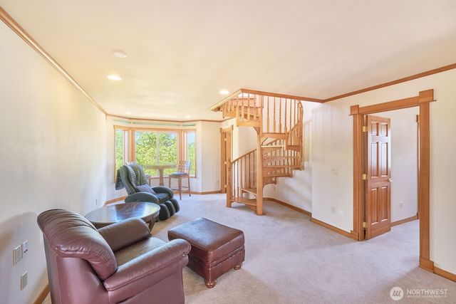 238 25th Street NW, Long Beach, WA 98631