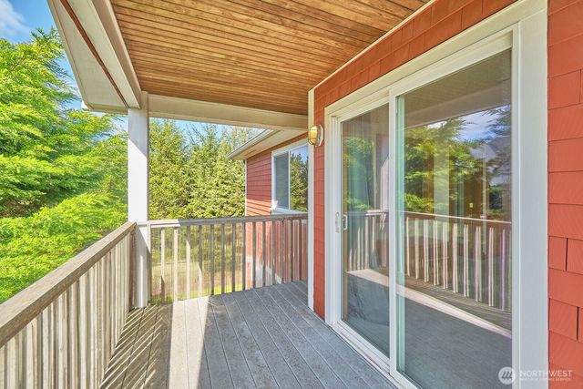 238 25th Street NW, Long Beach, WA 98631