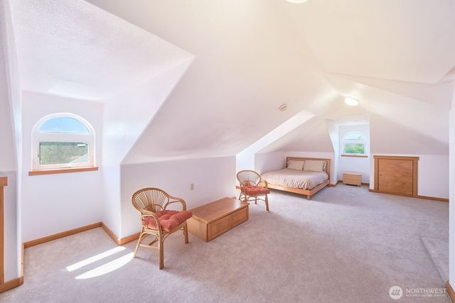 238 25th Street NW, Long Beach, WA 98631