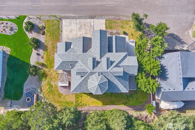 238 25th Street NW, Long Beach, WA 98631