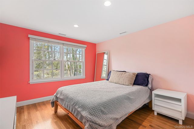 6 Old Oak Road, Rye Brook, NY 10573