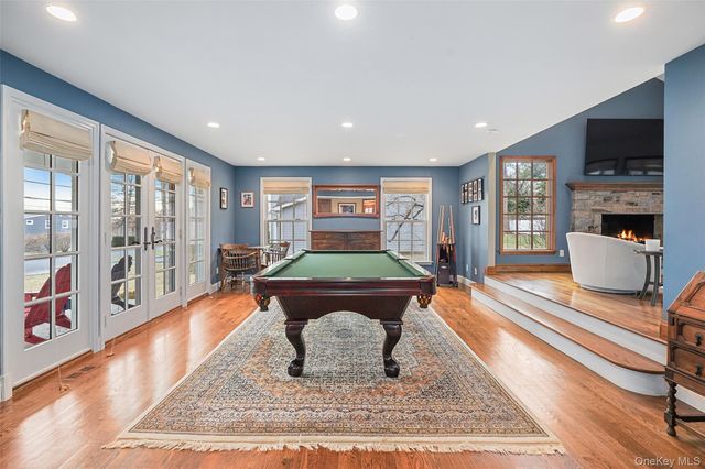 6 Old Oak Road, Rye Brook, NY 10573