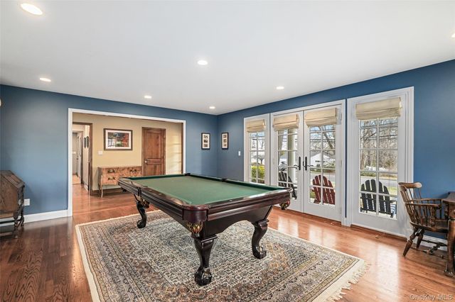 6 Old Oak Road, Rye Brook, NY 10573