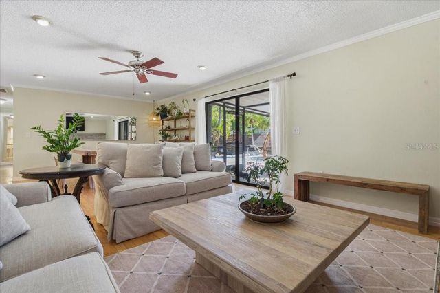 1467 GEORGETOWNE DRIVE, Sarasota, FL 34232