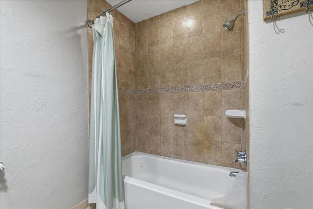 1467 GEORGETOWNE DRIVE, Sarasota, FL 34232