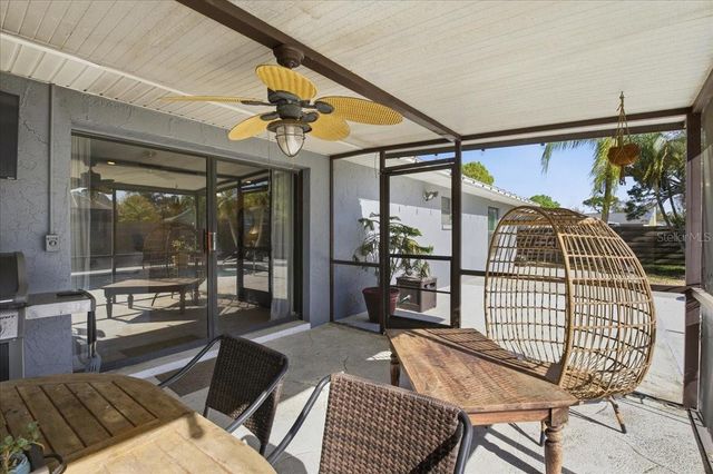 1467 GEORGETOWNE DRIVE, Sarasota, FL 34232