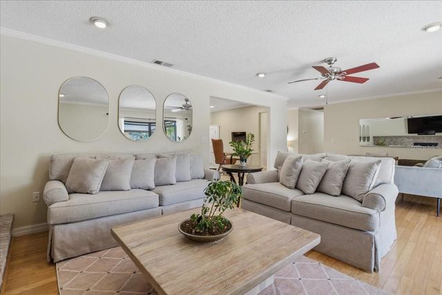 1467 GEORGETOWNE DRIVE, Sarasota, FL 34232