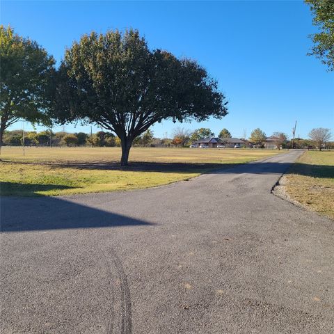 406 Epps Road, Palmer, TX 75152