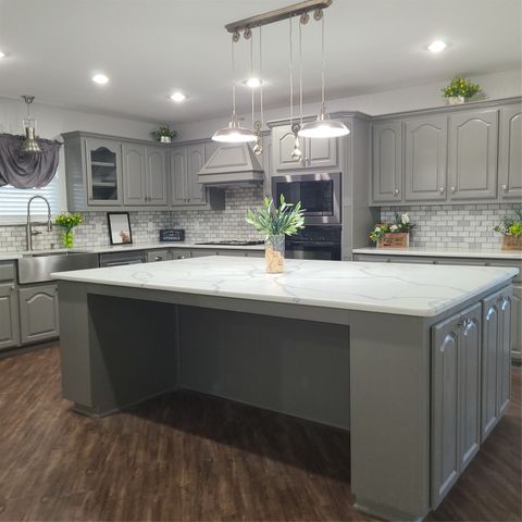 406 Epps Road, Palmer, TX 75152