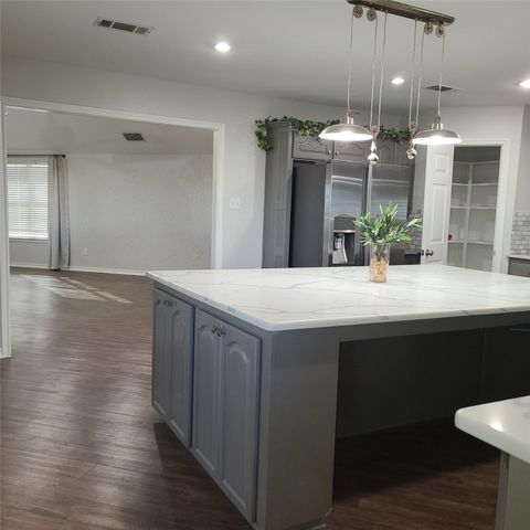 406 Epps Road, Palmer, TX 75152