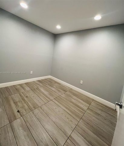 6360 NW 99th Avenue, Doral, FL 33178