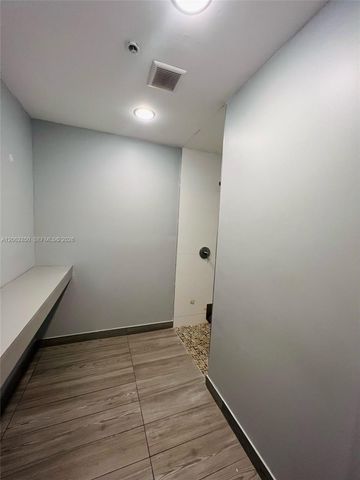 6360 NW 99th Avenue, Doral, FL 33178