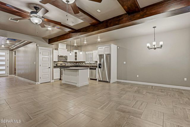 14262 JOHN SCAGNO, El Paso, TX 79938