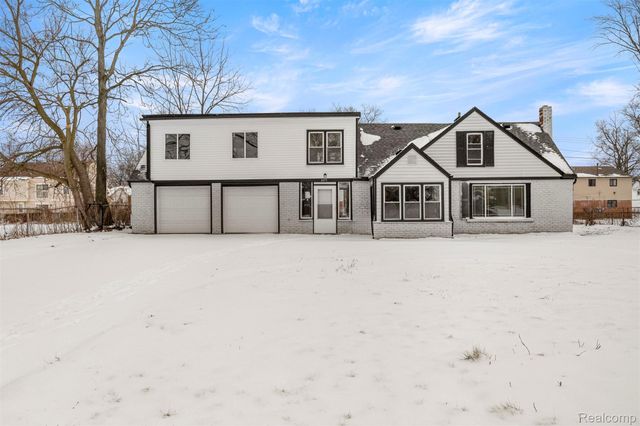 6071 Dexter Street, Romulus, MI 48174