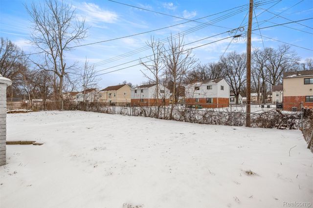 6071 Dexter Street, Romulus, MI 48174