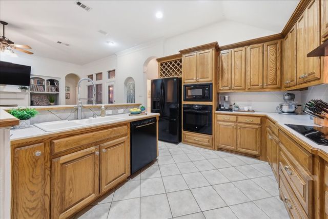 7912 Chaddington Drive, North Richland Hills, TX 76182