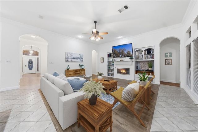 7912 Chaddington Drive, North Richland Hills, TX 76182