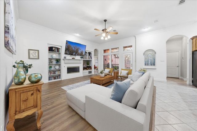 7912 Chaddington Drive, North Richland Hills, TX 76182