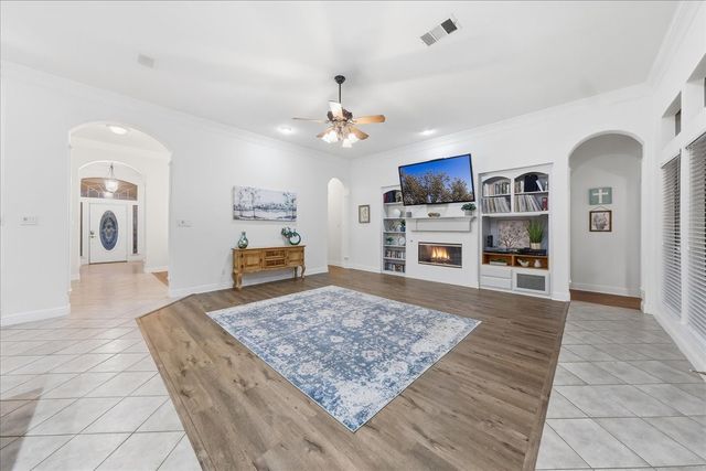 7912 Chaddington Drive, North Richland Hills, TX 76182