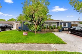 9452 SW 52nd Ct, Cooper City, FL 33328
