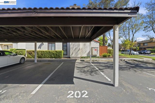 6369 Joaquin Murieta Ave D, Newark, CA 94560