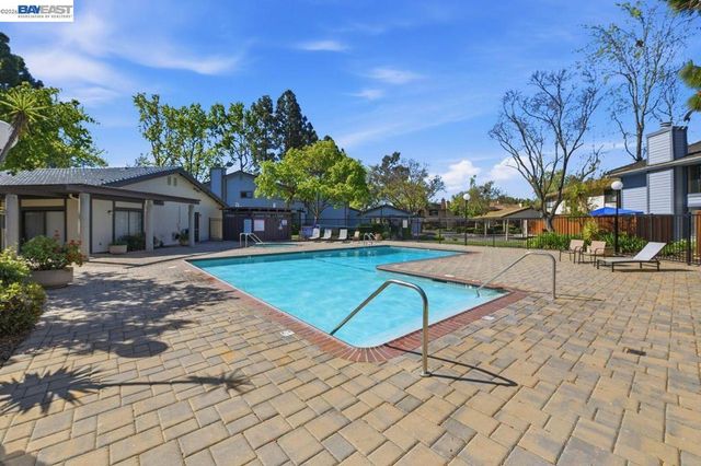 6369 Joaquin Murieta Ave D, Newark, CA 94560