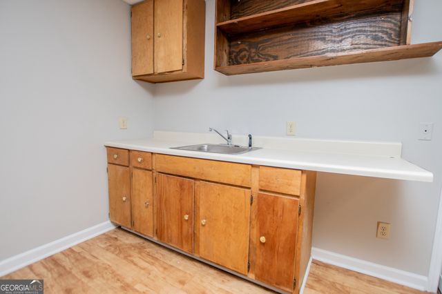 4210 Glen Pointe Court, Douglasville, GA 30135
