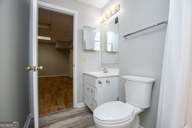4210 Glen Pointe Court, Douglasville, GA 30135