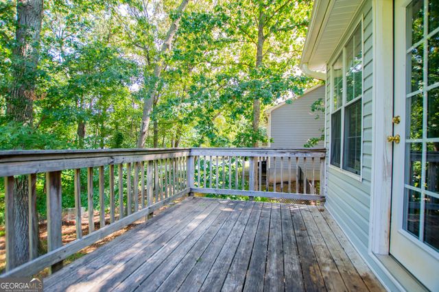 4210 Glen Pointe Court, Douglasville, GA 30135