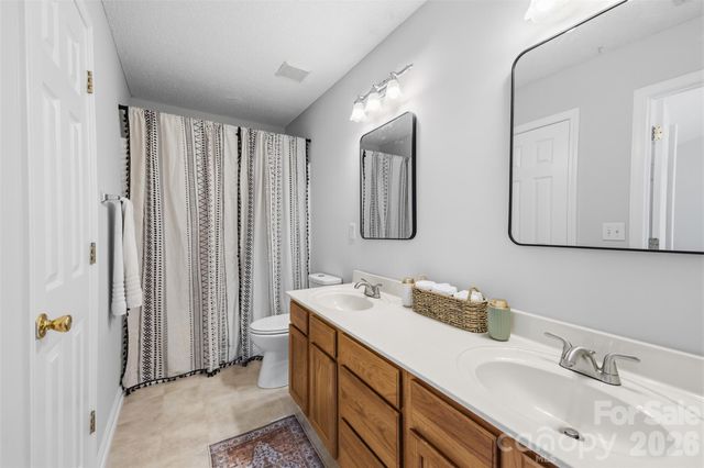 316 Wilkes Place Drive, Fort Mill, SC 29715