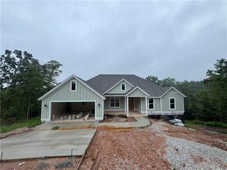 8 Grier Lane, Bella Vista, AR 72715